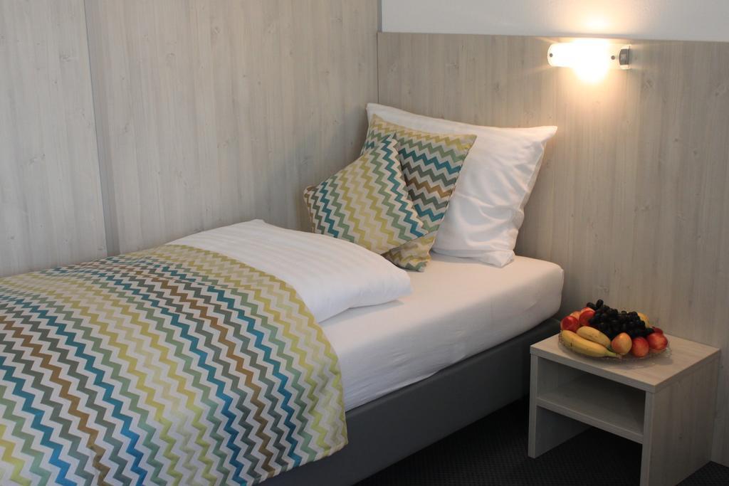 Best Sleep Hotel Spielberg Bei Knittelfeld Exterior photo