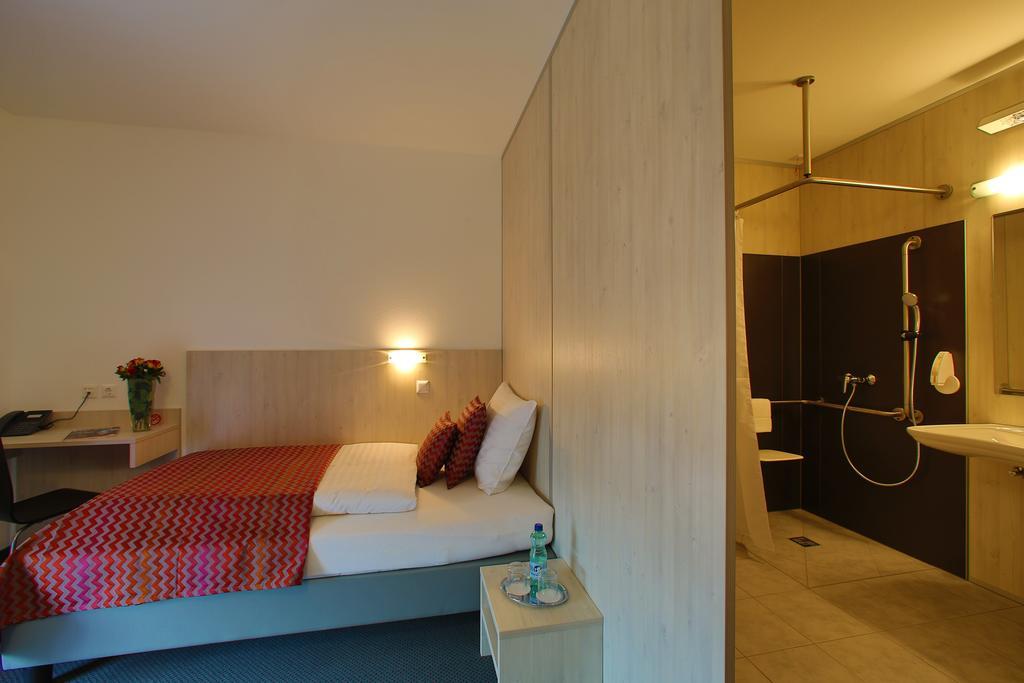 Best Sleep Hotel Spielberg Bei Knittelfeld Room photo
